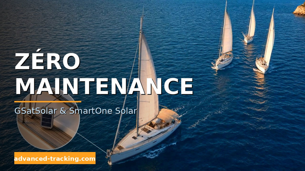 Zéro Maintenance : vue aérienne de trois voiliers sur mer turquoise avec gros plan sur une balise solaire GSatSolar fixée au balcon du bateau.