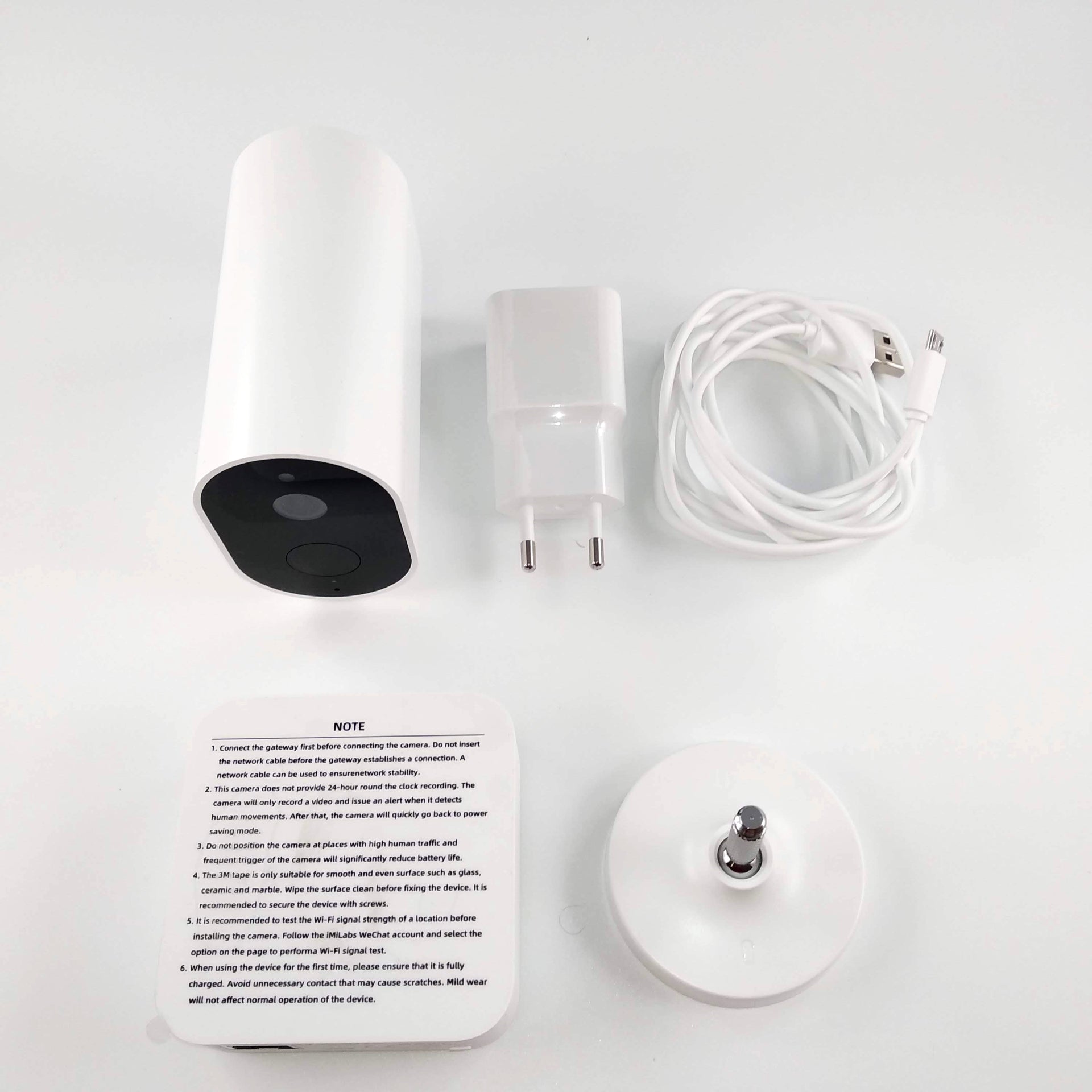 Wireless, stand-alone & rechargeable video surveillance camera