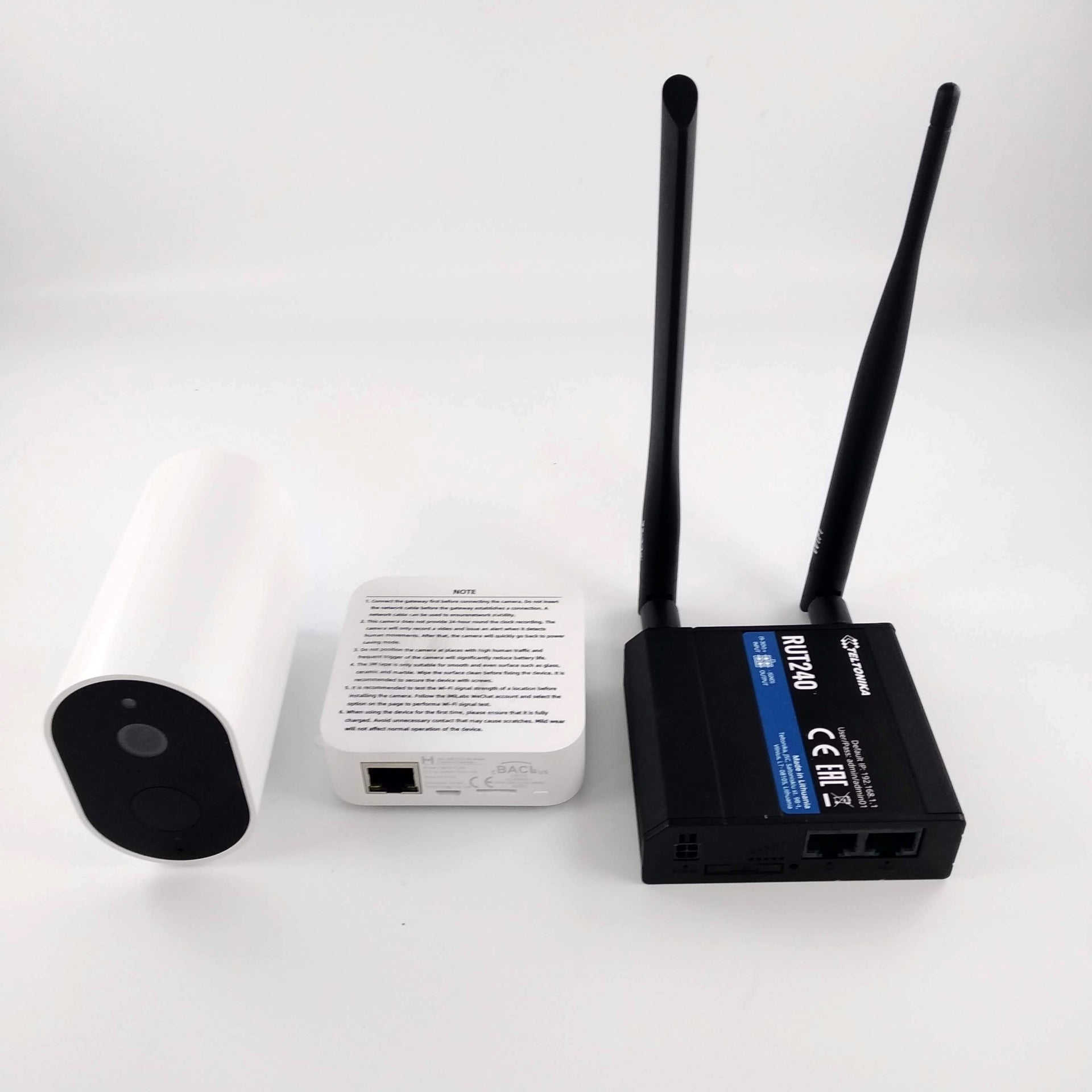 Macchina fotografica senza fili e pacchetto router 4G WIFI e scheda SIM da 10GB